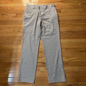 Nike Dri Fit Men’s Gray Pants - Size 32 x 32